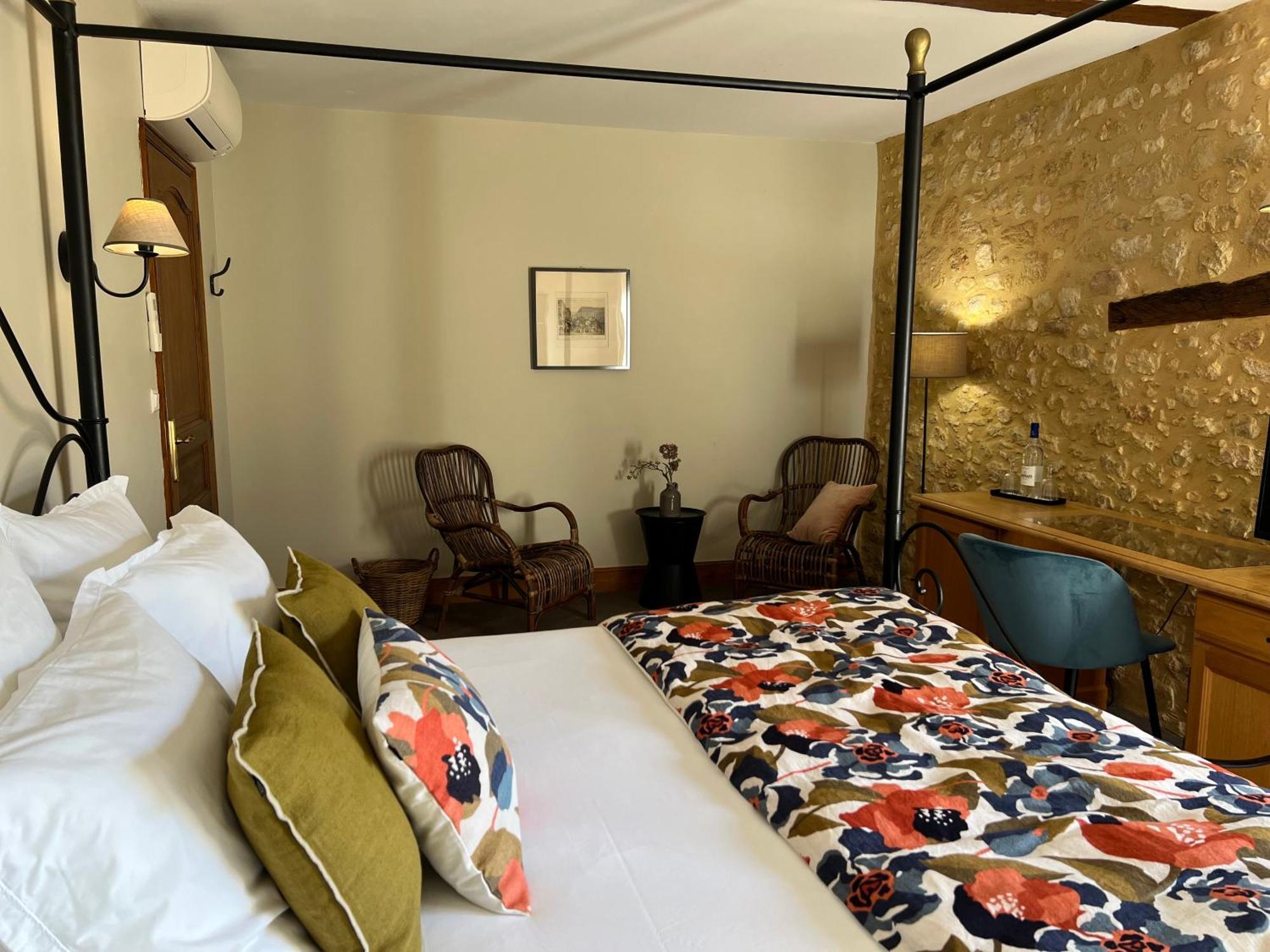 Hotel La Villa Romaine 카르삭아일락 외부 사진